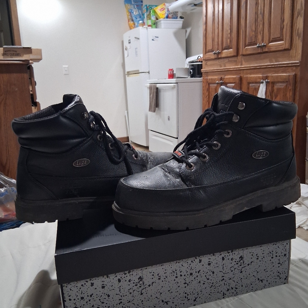 Used Black Lugz Steel Toe Boots Size 11